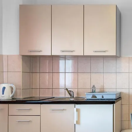 Amazing In With Kitchen Apartment